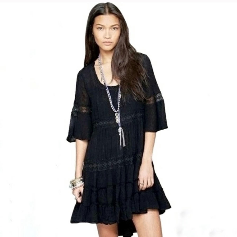 Free People Black Daisy Crochet Tiered Mini XS
